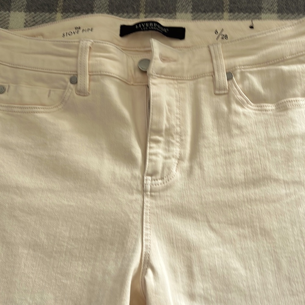 Liverpool light pink stovepipe jeans